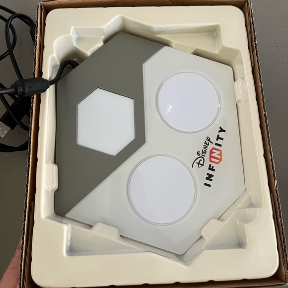 Disney Infinity Star Wars Starter Pack PS3 - Picture 5 of 7